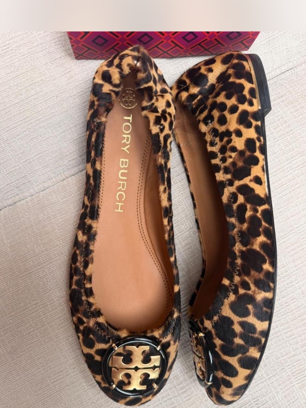 Tory Burch Leopard Ballet Flats with Logo Medallion - Tan/Black Size 8.5